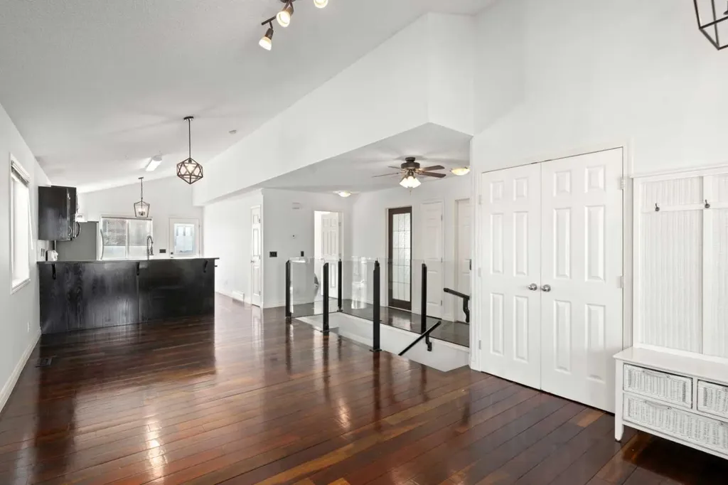 145 Cimarron Grove Circle Okotoks AB T1S 2M1