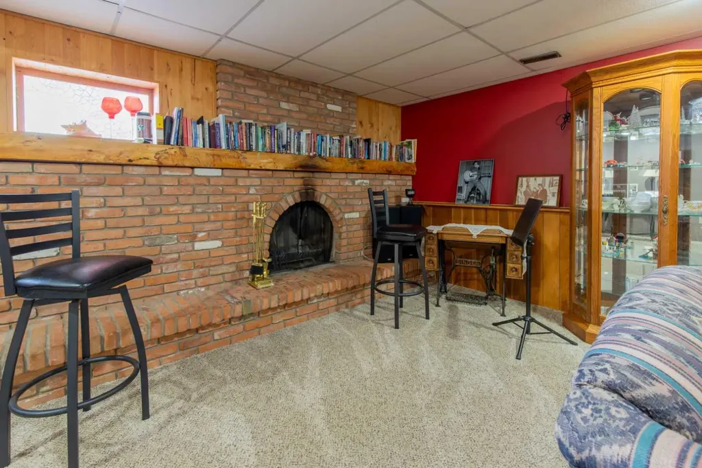 667 21 Street Fort Macleod AB T0L0Z0