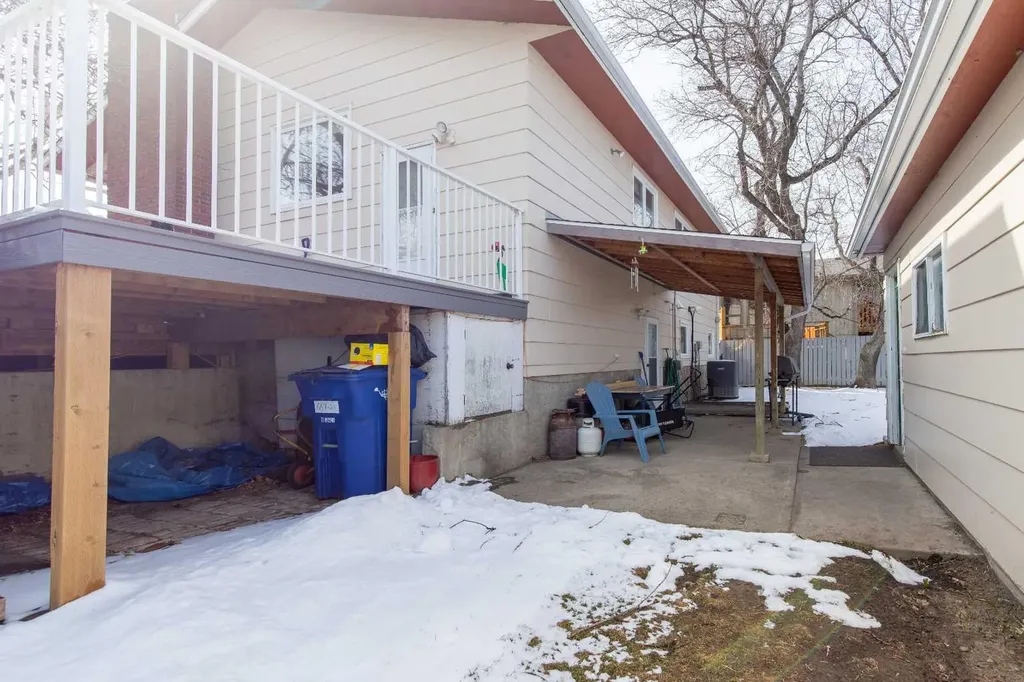 667 21 Street Fort Macleod AB T0L0Z0