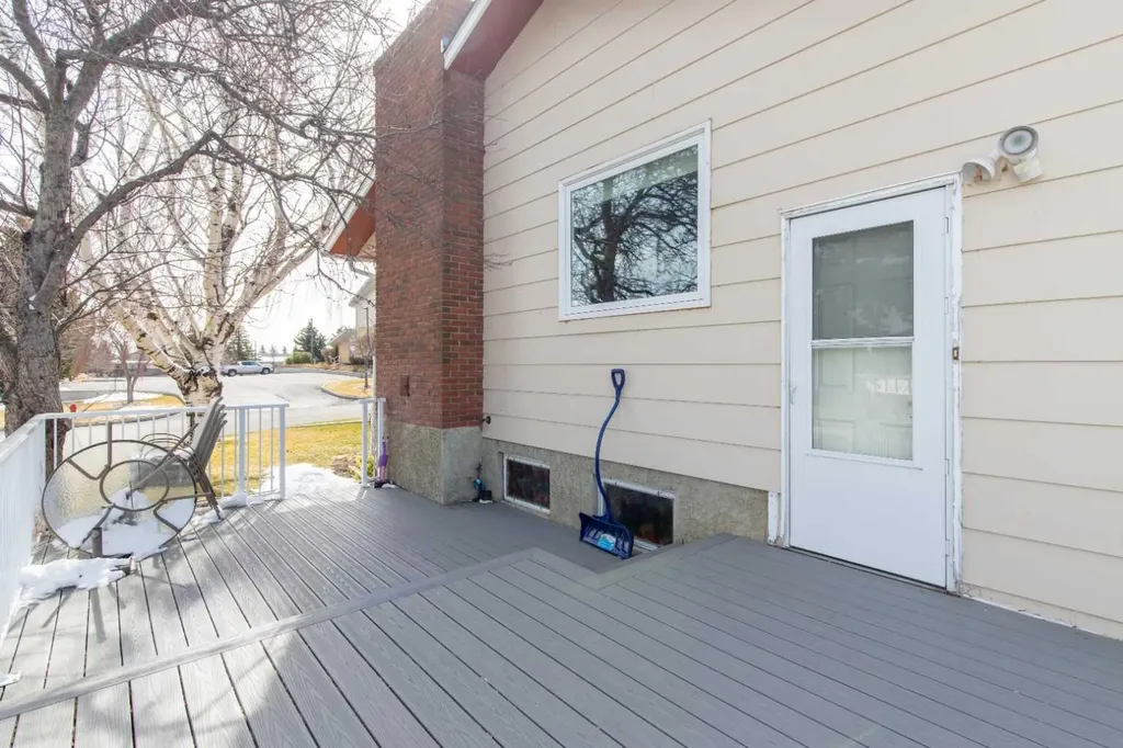 667 21 Street Fort Macleod AB T0L0Z0
