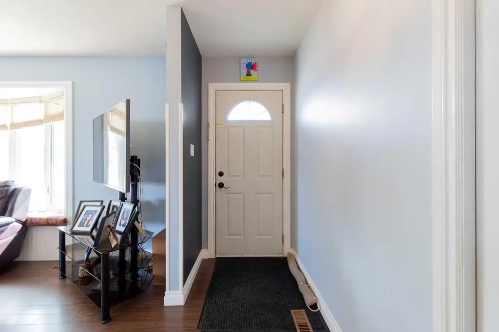 667 21 Street Fort Macleod AB T0L0Z0