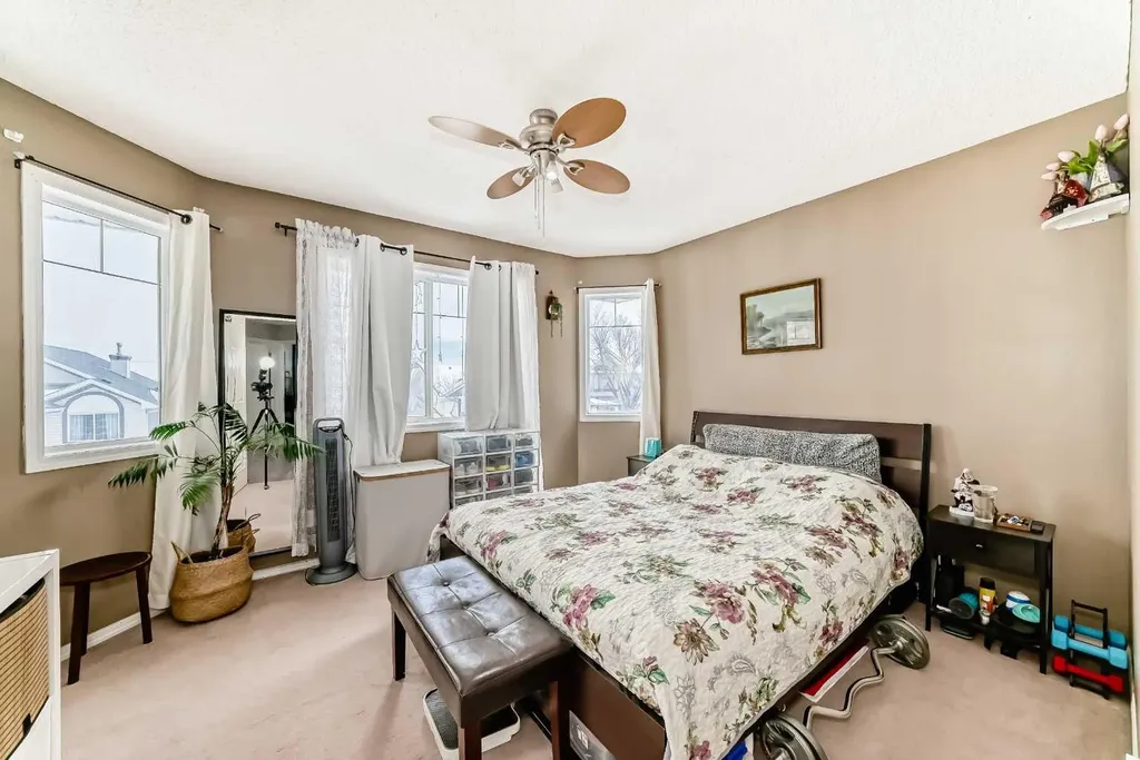 155 Erin Meadow Way SE Calgary AB T2B 3P7