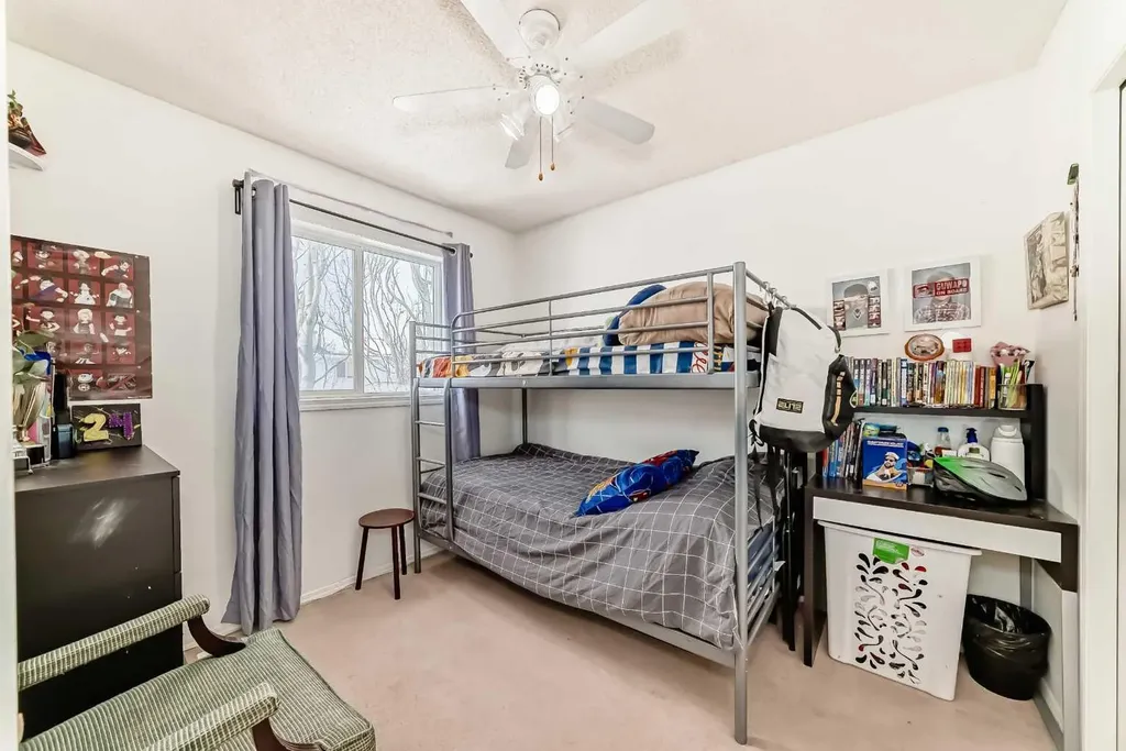 155 Erin Meadow Way SE Calgary AB T2B 3P7