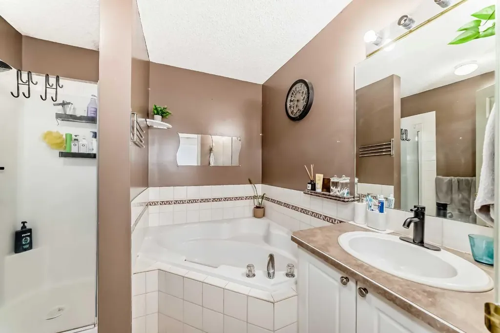 155 Erin Meadow Way SE Calgary AB T2B 3P7