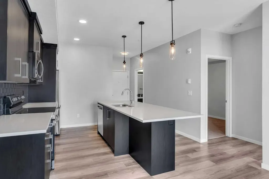 19489 Main Street SE Calgary AB T3M 3J3