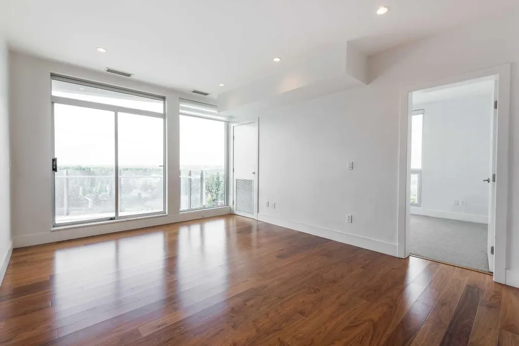 2505 17 Avenue SW Calgary AB T3E 7V3