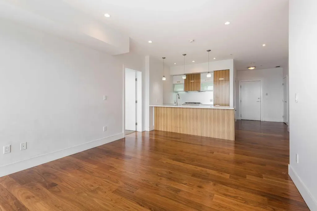 2505 17 Avenue SW Calgary AB T3E 7V3