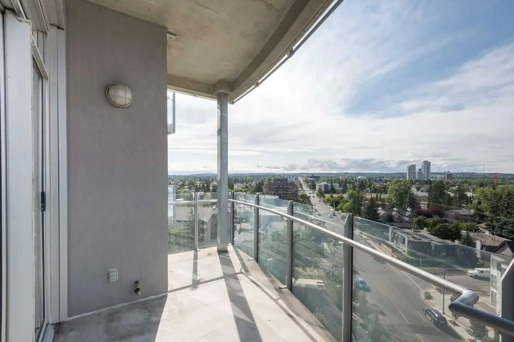 2505 17 Avenue SW Calgary AB T3E 7V3