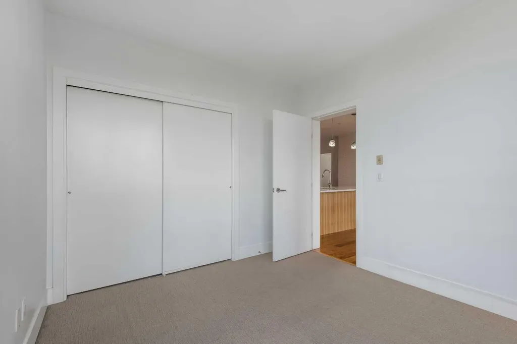 2505 17 Avenue SW Calgary AB T3E 7V3