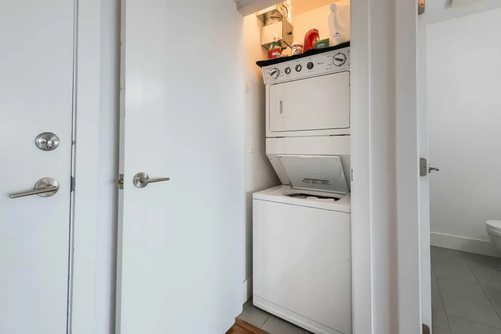 2505 17 Avenue SW Calgary AB T3E 7V3
