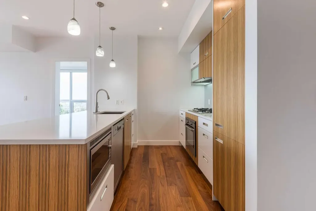 2505 17 Avenue SW Calgary AB T3E 7V3