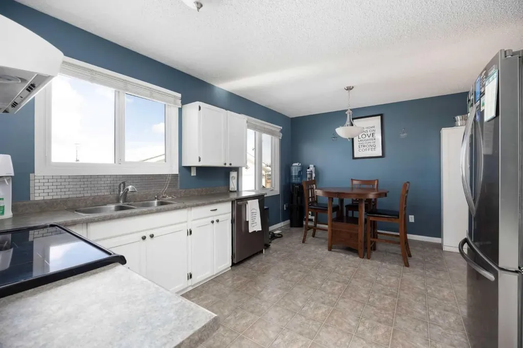 185 Sitka Drive Fort Mcmurray AB T9H 3C1