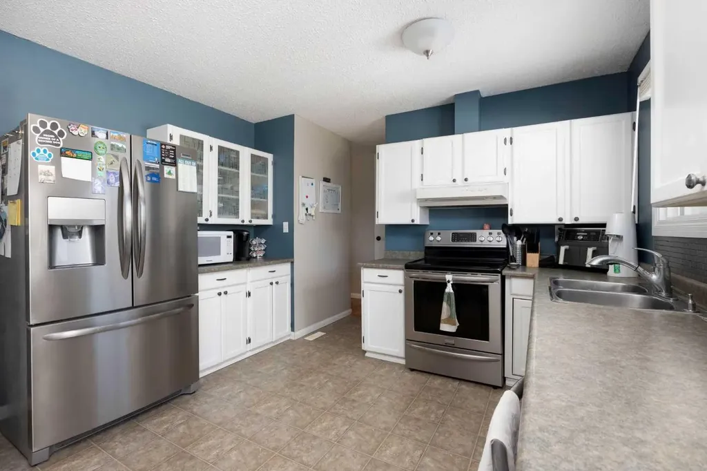 185 Sitka Drive Fort Mcmurray AB T9H 3C1