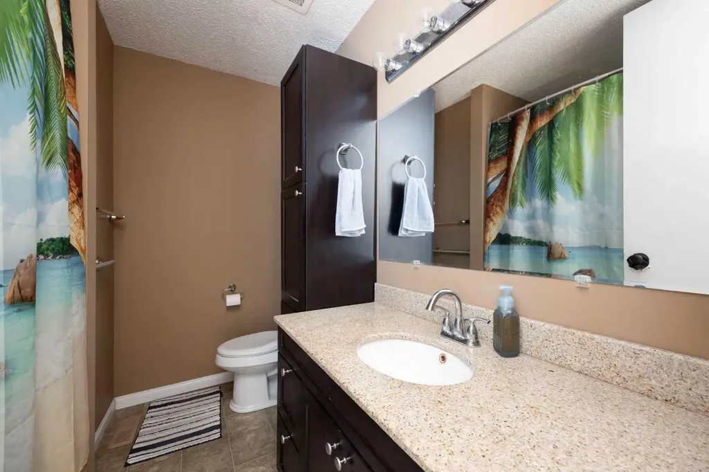 185 Sitka Drive Fort Mcmurray AB T9H 3C1