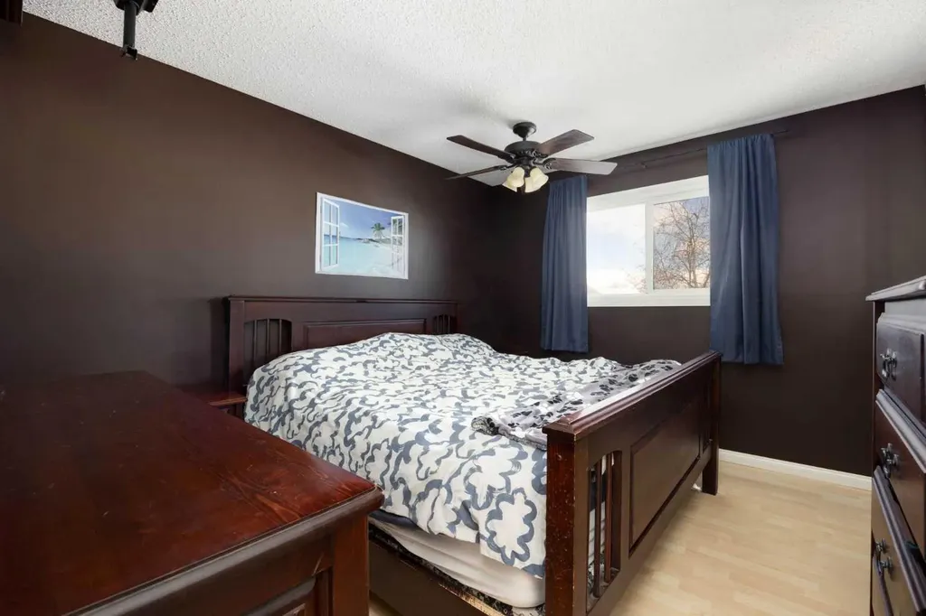 185 Sitka Drive Fort Mcmurray AB T9H 3C1