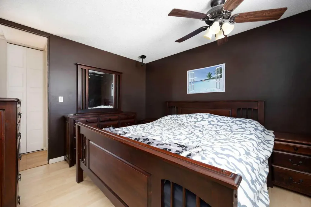 185 Sitka Drive Fort Mcmurray AB T9H 3C1