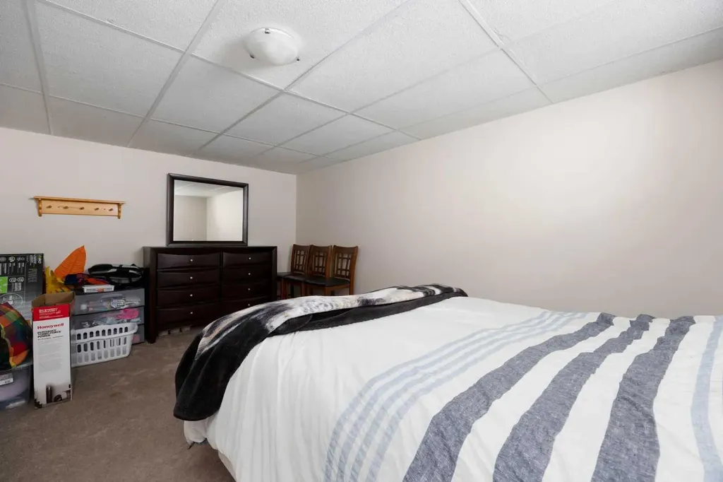 185 Sitka Drive Fort Mcmurray AB T9H 3C1