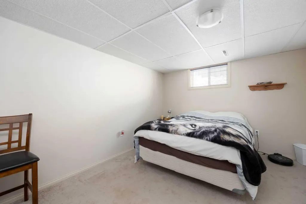 185 Sitka Drive Fort Mcmurray AB T9H 3C1