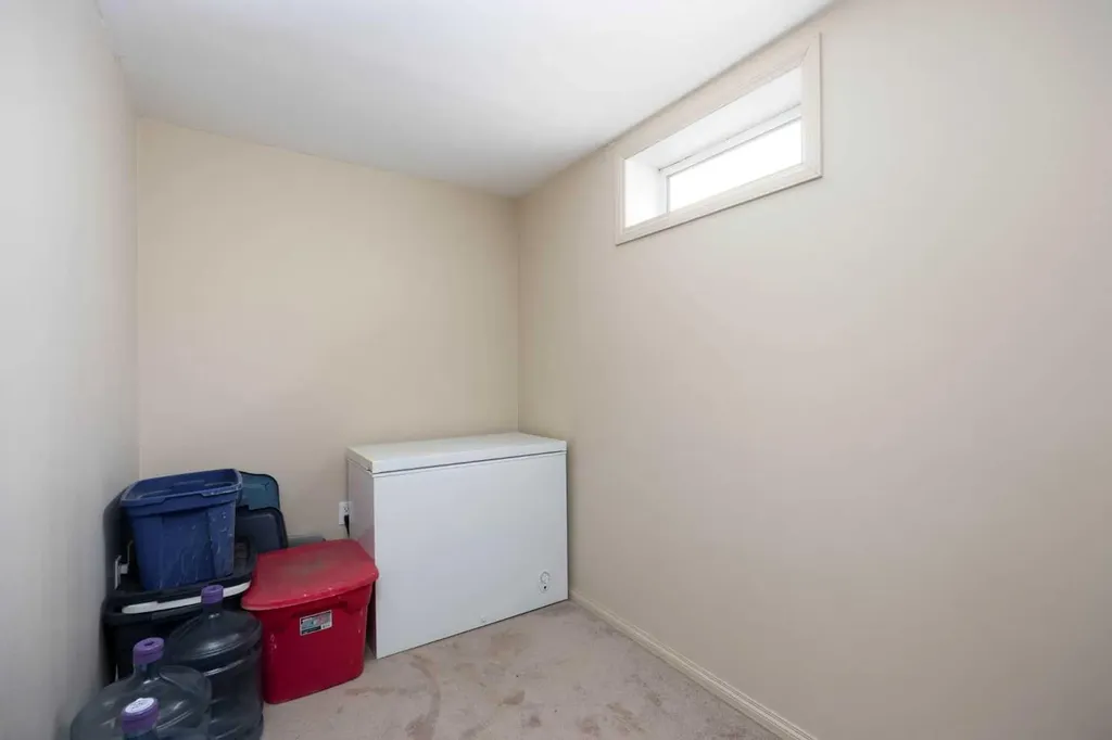 185 Sitka Drive Fort Mcmurray AB T9H 3C1