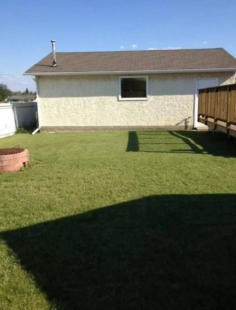 185 Sitka Drive Fort Mcmurray AB T9H 3C1