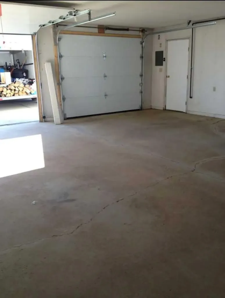 185 Sitka Drive Fort Mcmurray AB T9H 3C1