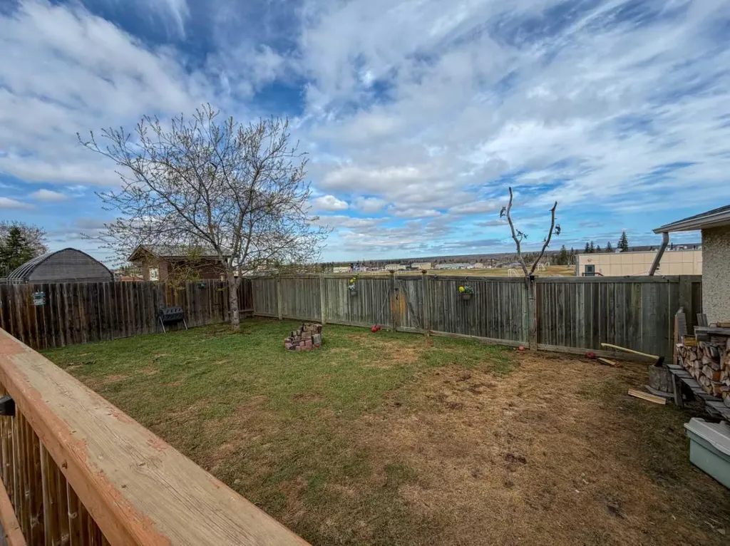 185 Sitka Drive Fort Mcmurray AB T9H 3C1