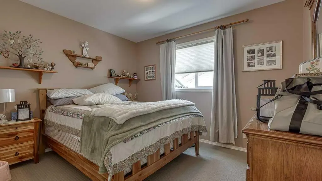 143 Ackerman Crescent Red Deer AB T4R 3B8