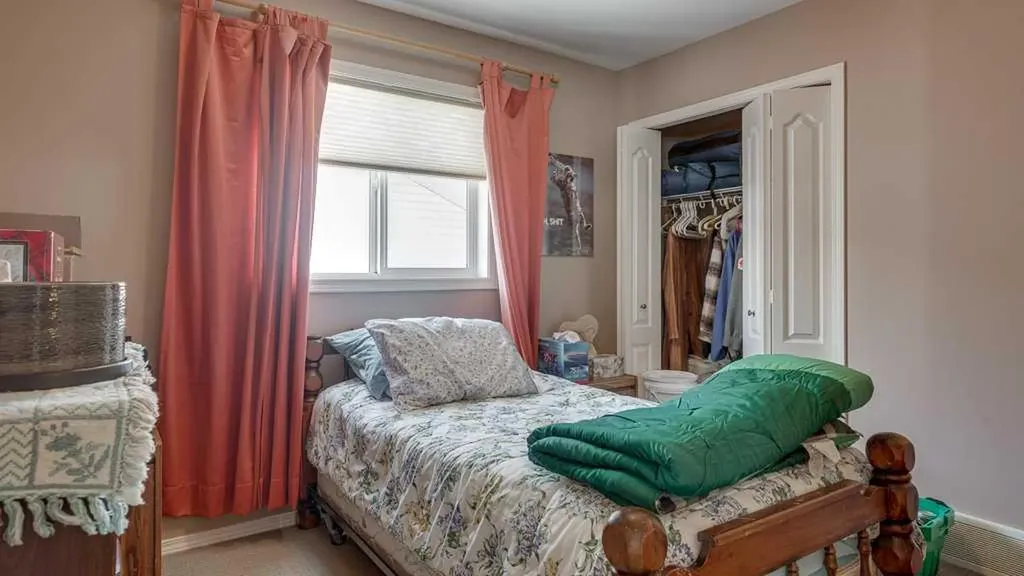 143 Ackerman Crescent Red Deer AB T4R 3B8