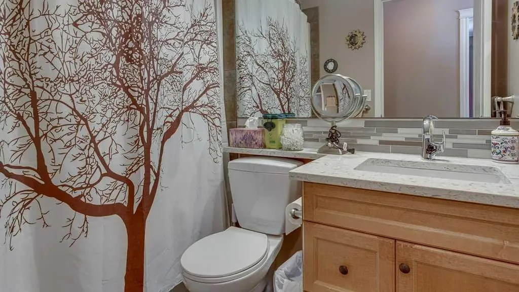 143 Ackerman Crescent Red Deer AB T4R 3B8