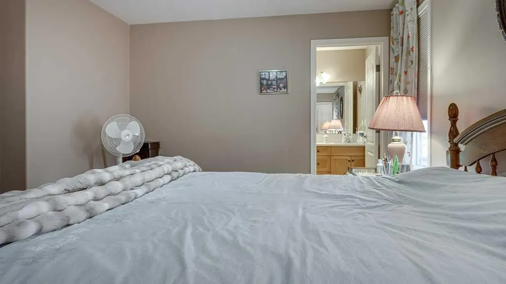 143 Ackerman Crescent Red Deer AB T4R 3B8