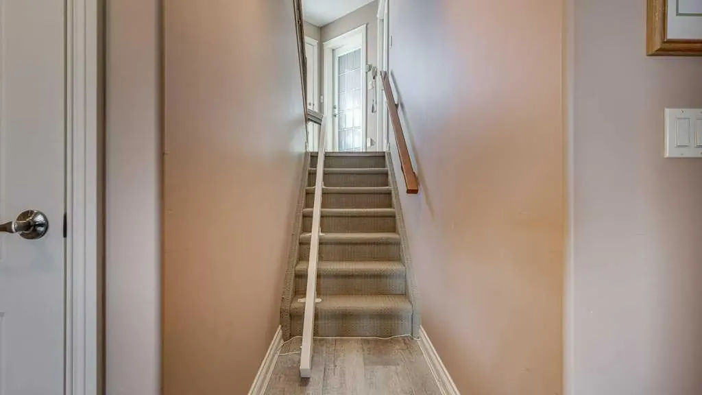 143 Ackerman Crescent Red Deer AB T4R 3B8