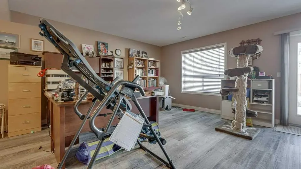 143 Ackerman Crescent Red Deer AB T4R 3B8