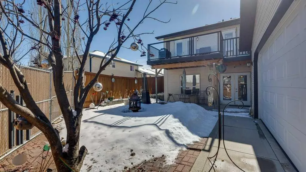 143 Ackerman Crescent Red Deer AB T4R 3B8
