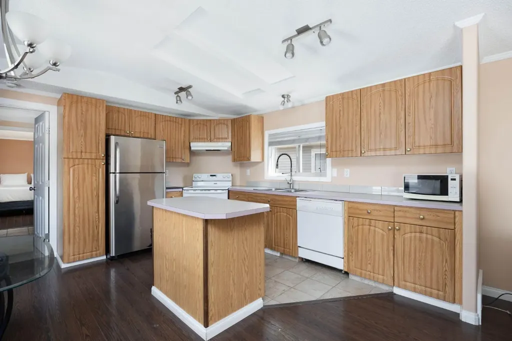 293 Grenfell Crescent Fort Mcmurray AB T9H 2M8