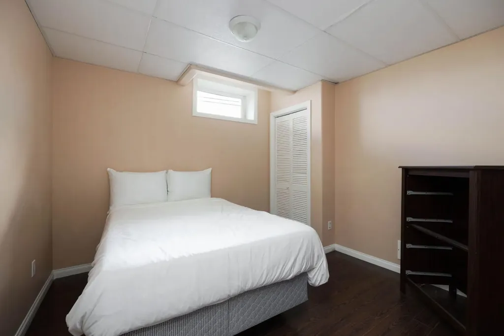 293 Grenfell Crescent Fort Mcmurray AB T9H 2M8