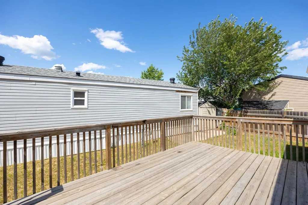 293 Grenfell Crescent Fort Mcmurray AB T9H 2M8
