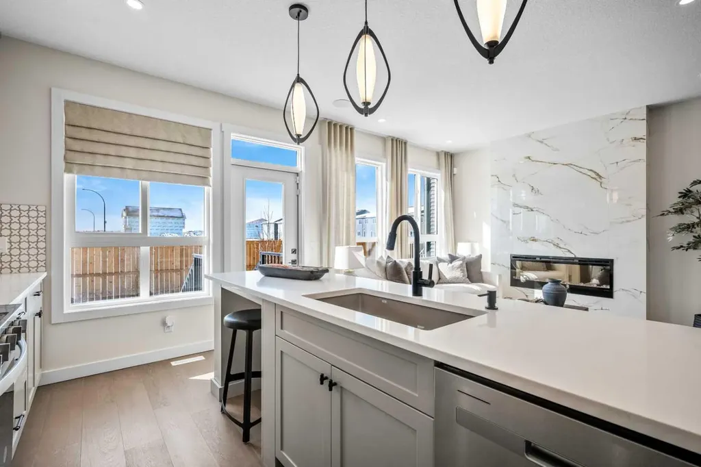 203 Huxland Path NE Calgary AB T2A 5Z9