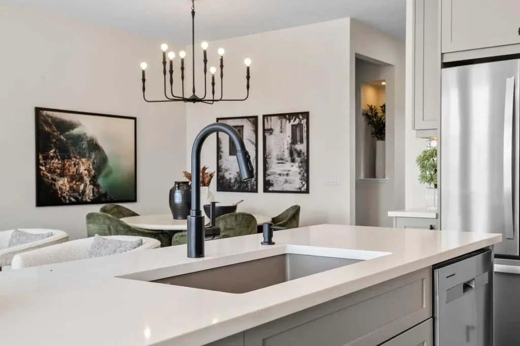 203 Huxland Path NE Calgary AB T2A 5Z9