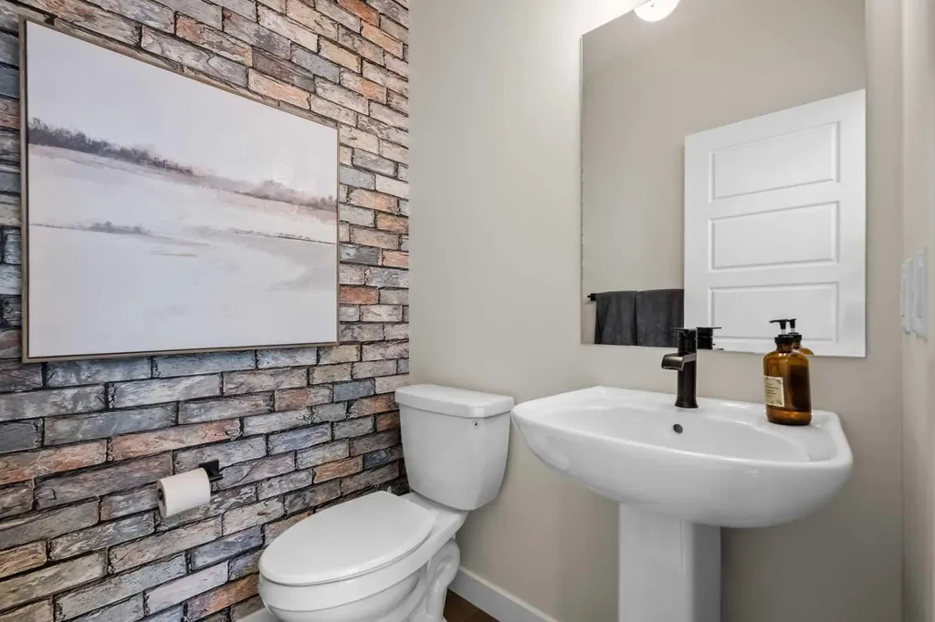203 Huxland Path NE Calgary AB T2A 5Z9
