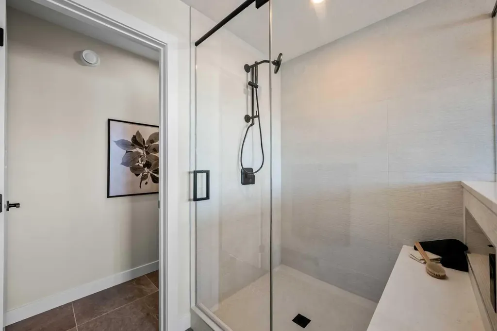 203 Huxland Path NE Calgary AB T2A 5Z9