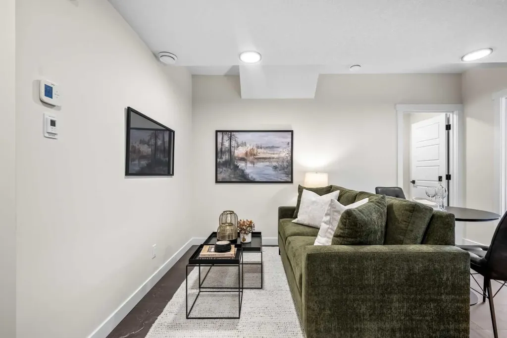 203 Huxland Path NE Calgary AB T2A 5Z9