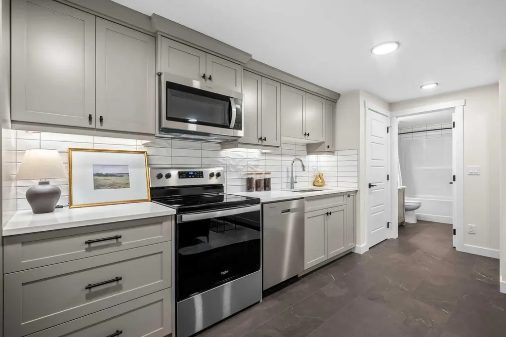 203 Huxland Path NE Calgary AB T2A 5Z9