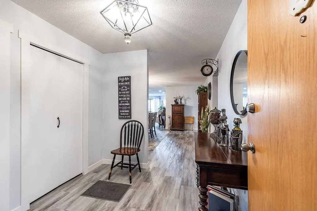 1165 16 Street NE Medicine Hat AB T1C 1P7