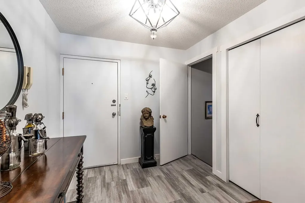 1165 16 Street NE Medicine Hat AB T1C 1P7