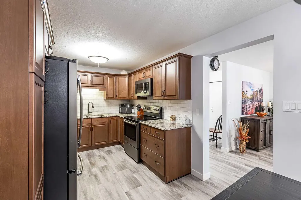 1165 16 Street NE Medicine Hat AB T1C 1P7