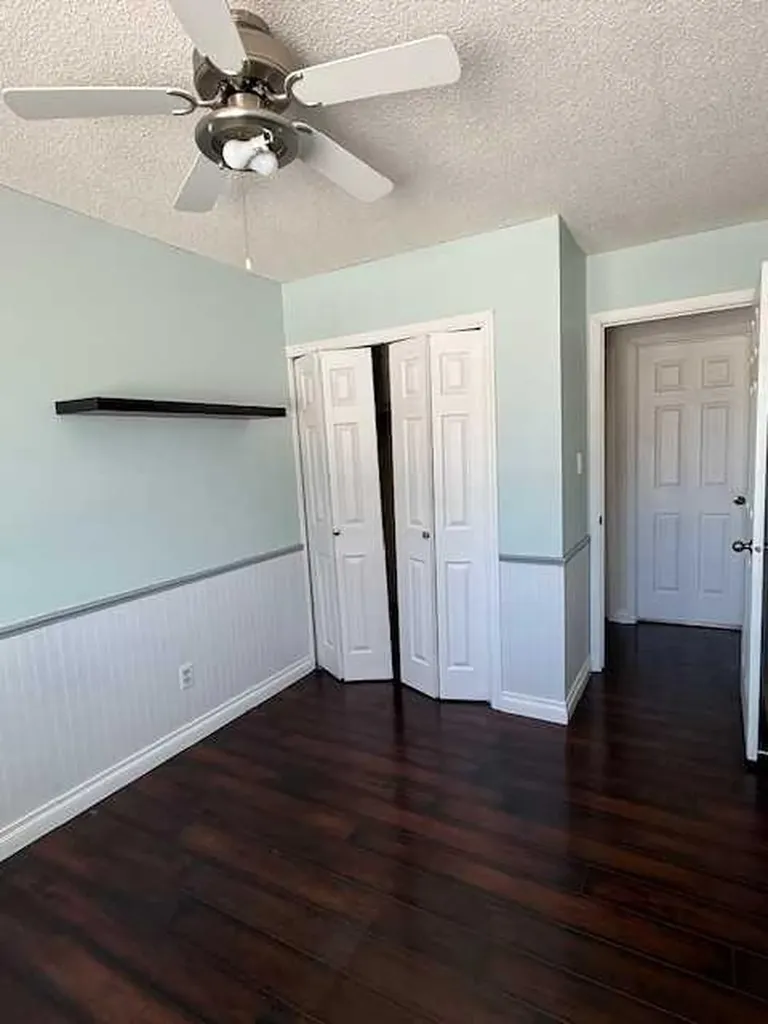 4807 51 Street Fort Vermilion AB T0H 1N0