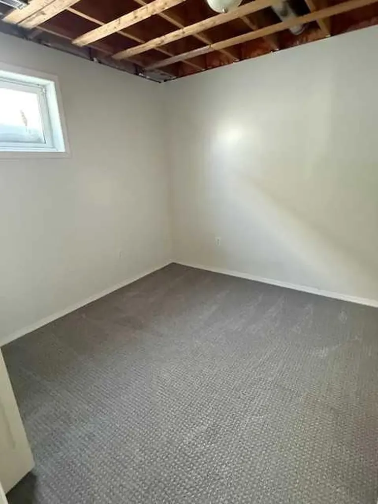 4807 51 Street Fort Vermilion AB T0H 1N0