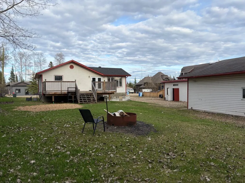 83 Aspen Crescent Gregoire Lake Estates AB T9H 5S1