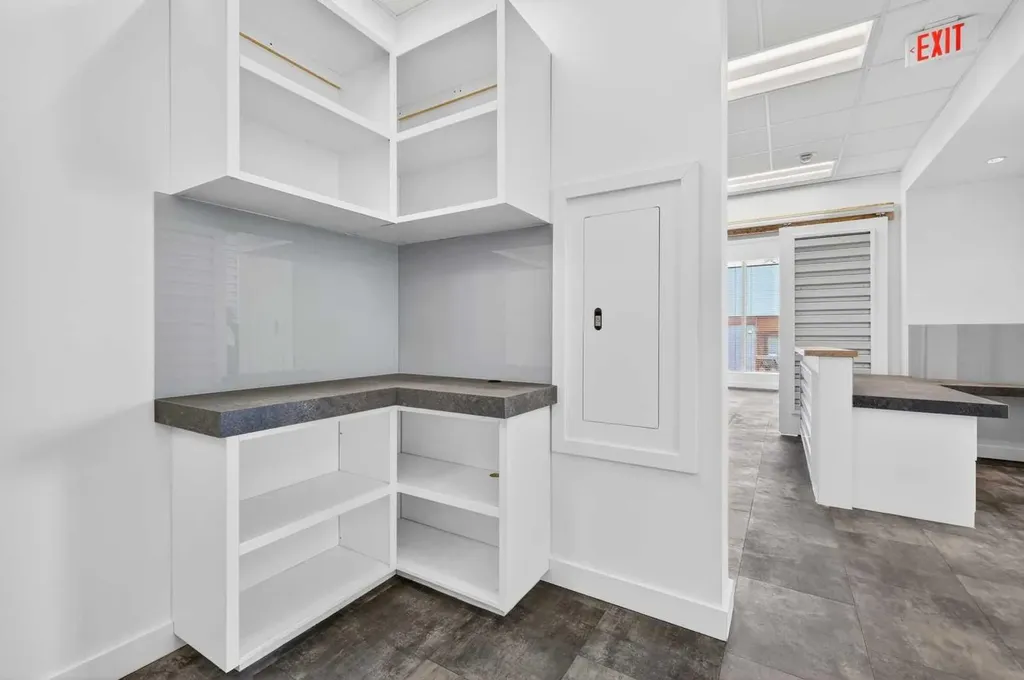 888 4 Avenue SW Calgary AB T2P0V2