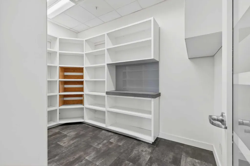 888 4 Avenue SW Calgary AB T2P0V2